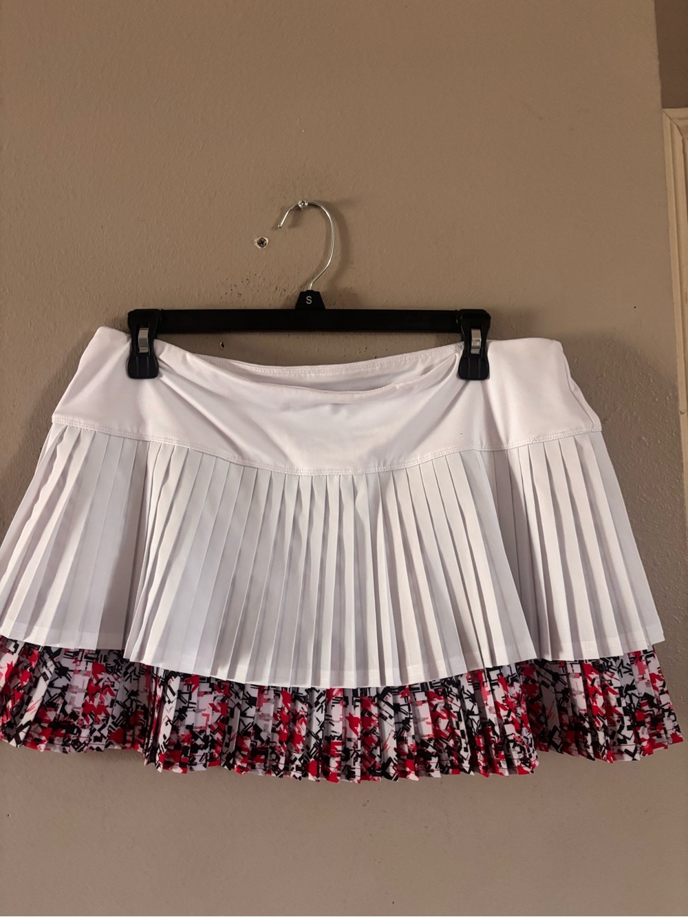 bolle White Pleated Mini Skirt with Red & Black Floral Hem
